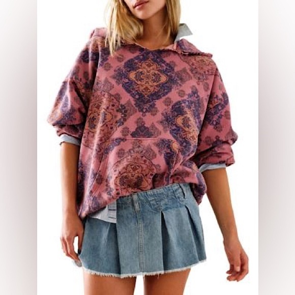 SOLD💝NEW Free People Printed It's a Vibe Hoodie In Desert Rose Combo Pink - Picture 6 of 16